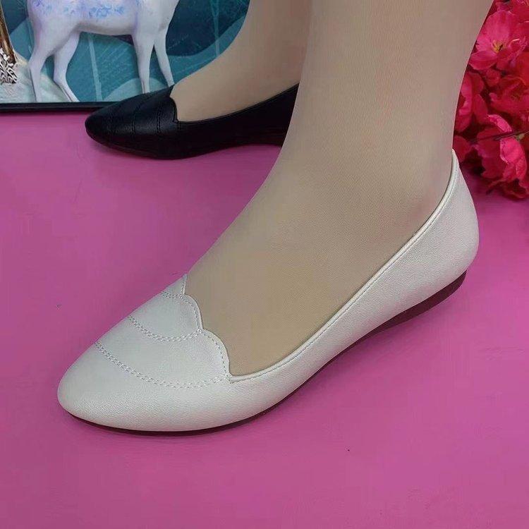 

pointed middle mouth one pedal women s single shoes flat-soled foot cover soft sole wedge heel leather shoes low-top work shoes large size 35 белый