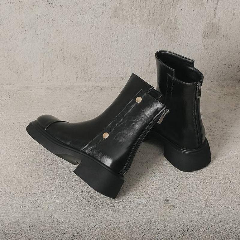 

Осенне-зимние женские ботинки Мартин на платформе, новые однотонные женские ботинки большого размера, задняя молния, средний каблук, круглый носок, полусапоги женские 39