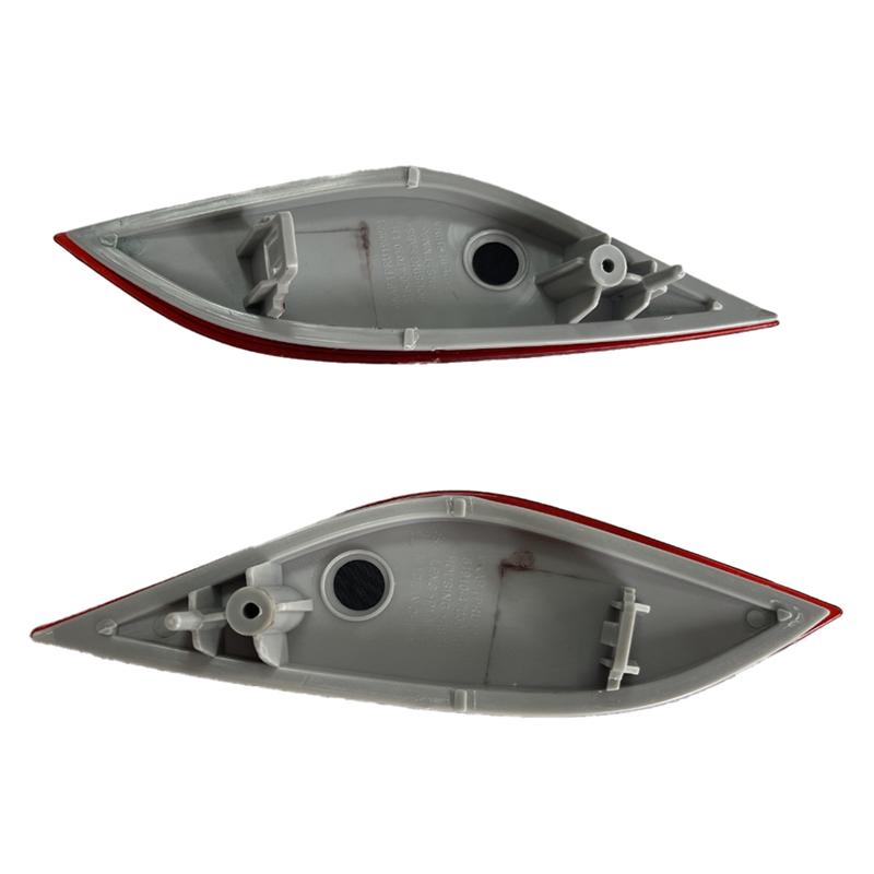 SXR-New Car Reflector For TOYOTA PRIUS - Rear Bumper Rear Fog Lamp