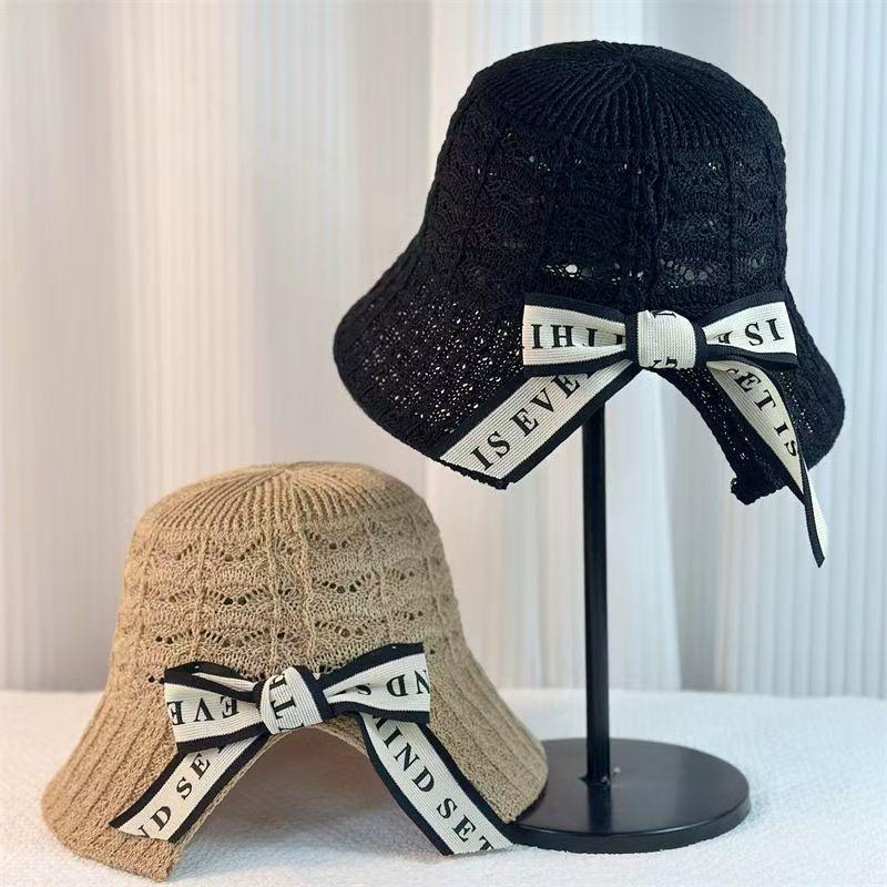 Korean Style Hollow Knit Women's Summer Bucket Hat - Sun Protection, Face Slimming, Hand-Knitted, Versatile.