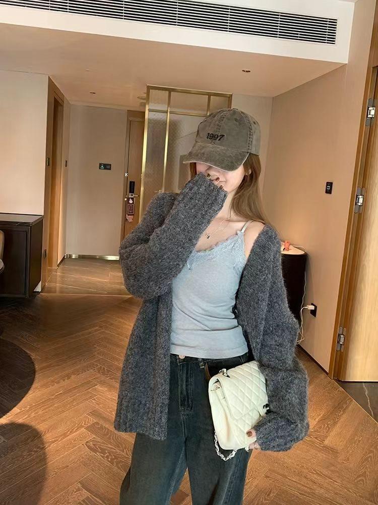 Women's Trendy Loose Knit Cardigan - Mid-Length, Soft and Solid Color for Spring/Autumn