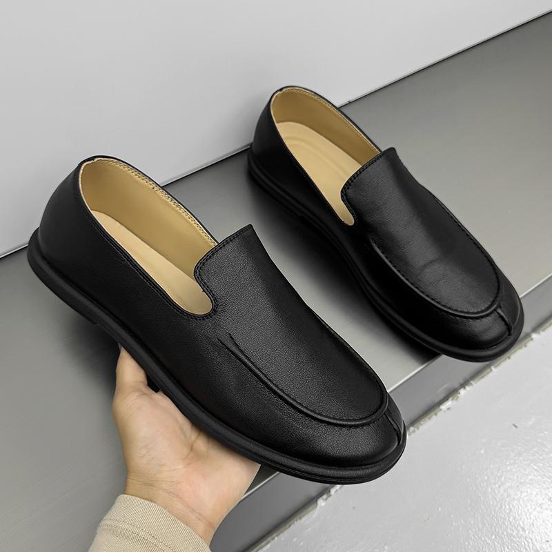 Fashion Stylish Leather Men Loafers Comfortable Slip-on Driving Shoes Soft Bottom Casual Flats Leisure Walk Man Business Shoes Moccasins