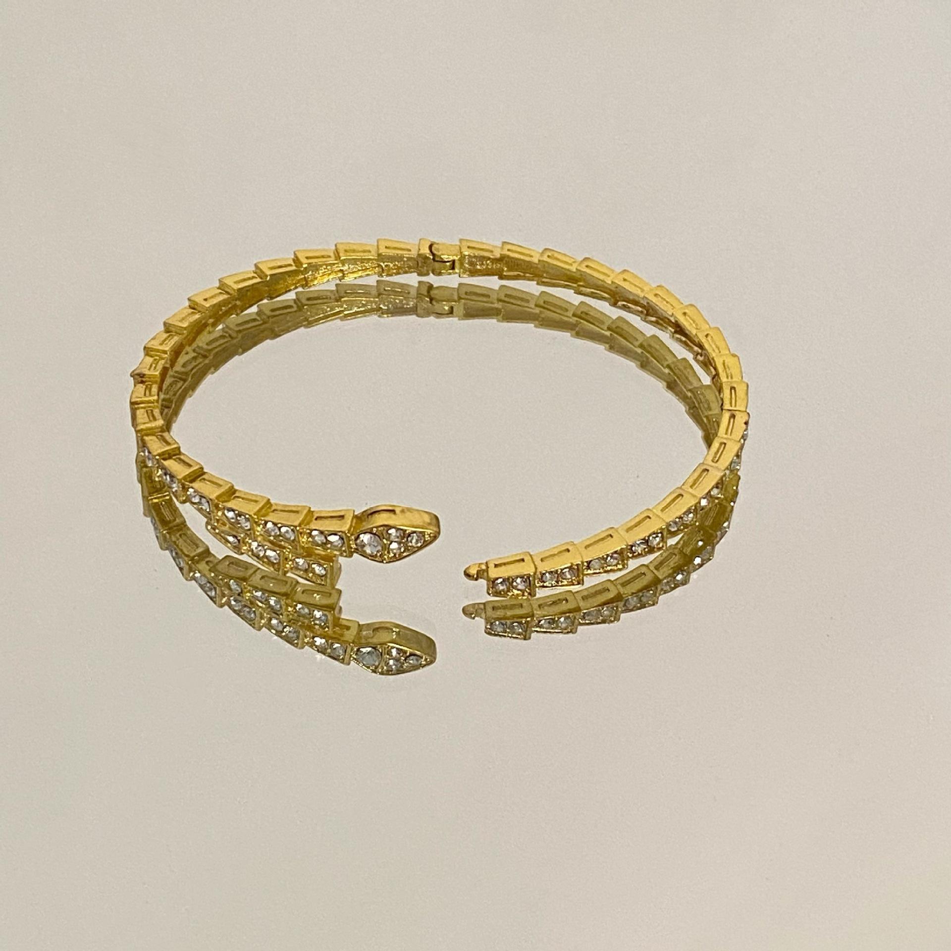 Snake Bone Spring Opening Women s New Fashion Snake Bracelet One Size(16-22CM)