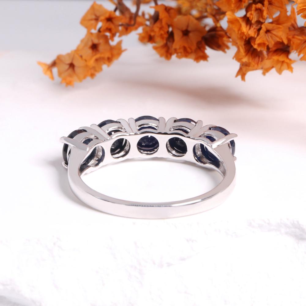 Nobile ed elegante anello in zaffiro blu naturale in argento sterling 925, gioielli raffinati con vere pietre preziose, regalo di anniversario per donna