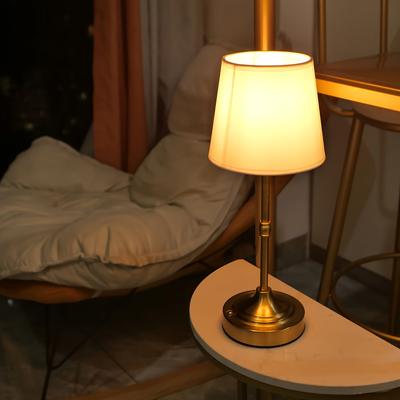 Lampe de Table Moderne Dimmable Sans Fil Éclairage de Table Recharge USB pour Chambre Chevet Salon Salle à Manger Bar Lumière d'Ambiance