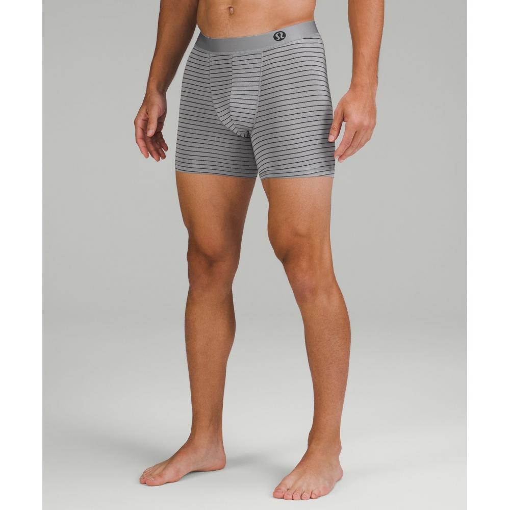

Lululemon Always In Motion Mesh Boxer 5 Pocket Stripe rhIno Grey Graphite Grey XXL