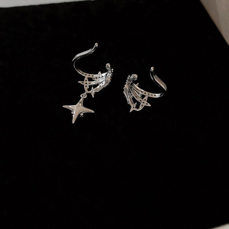 Fashionable And Exquisite Inlaid Zircon Star Without Perforation Ear Bone Clip Neutral Creative Asymmetrical Party Jewelry Gift