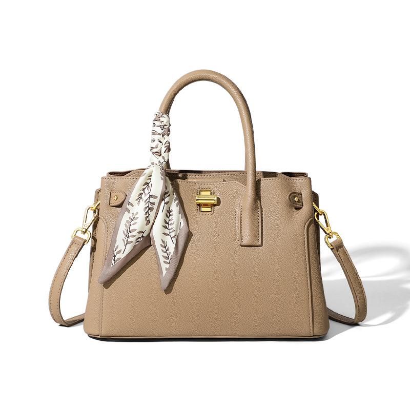 2025 New Autumn Winter Fashion Versatile Women's Bag Crossbody Elegant Mom Bag Large Capacity Shoulder Handbag