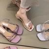 Calzado para mujer – Sandalias