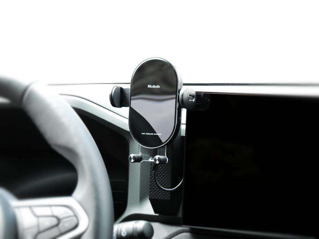 Support de téléphone automatique avec charge sans fil pour Dacia Duster 3 et Dacia Bigster - YouClip