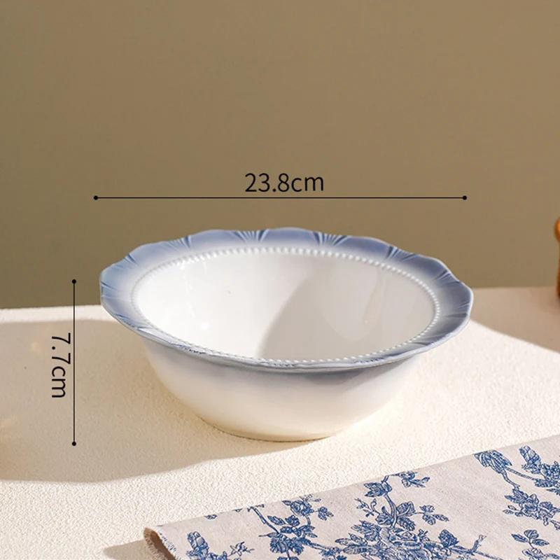 Relief-Speiseteller im französischen Stil Köstliche Gerichte Tiefer Suppenteller Exquisite Früchte Salat Keramikteller Blauer Rand Heim Geschirr