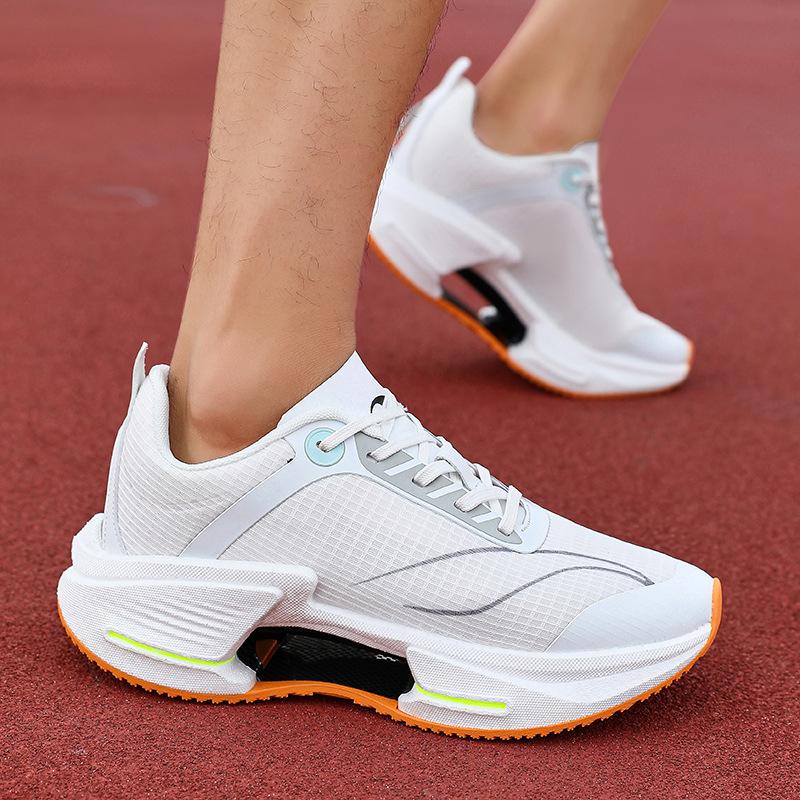 Neue lässige Outdoor-Laufschuhe Paar Sportschuhe Popcorn-Sohle