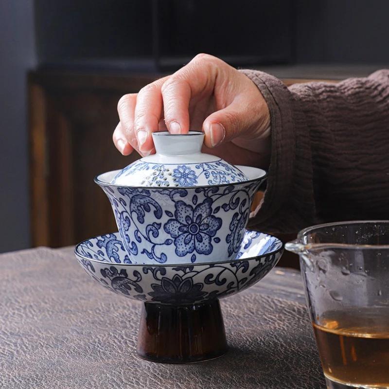 160ml Chinese Ceramic Gaiwan Teacup Handmade High-footed Blue and White Porcelain Tea Tureen Travel Portable Tea Bowl Teaware