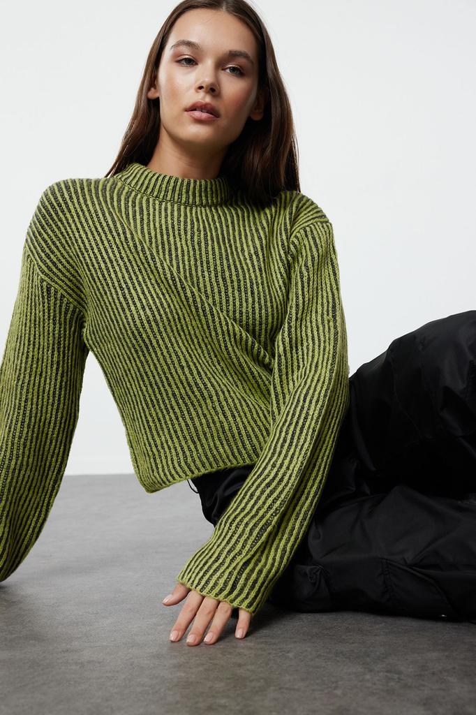 Women's Elegance Style Sweater Anthracite Crop Soft Textured Crew Neck Knitwear Sweater