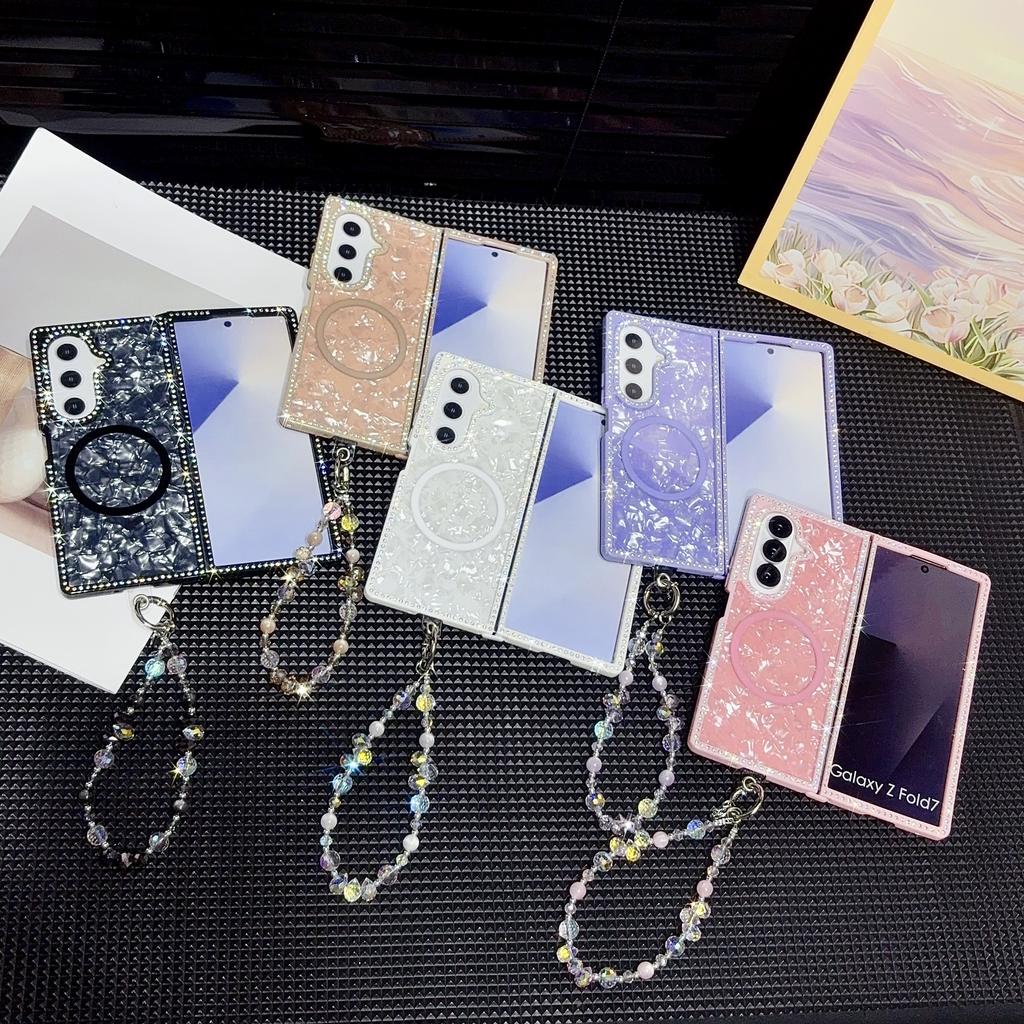 Modische Diamant-Gradient-Muschelmuster Magnetische Handyhülle Für Samsung Z Fold 7 6 5 4 3 Mit Lanyard und Band Stoßfeste Schlanke Hülle