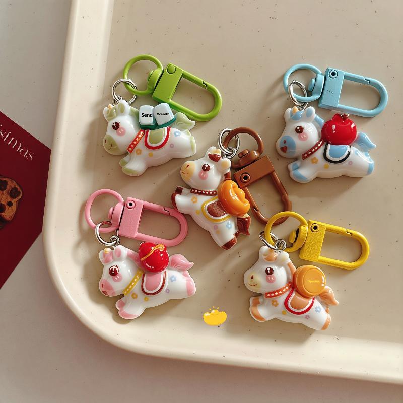 1/5Pcs Cute Cartoon Pony Keychain Creative Kawaii Resin Horse Backpack Hanging Decorations Accessories Horse Year Gifts