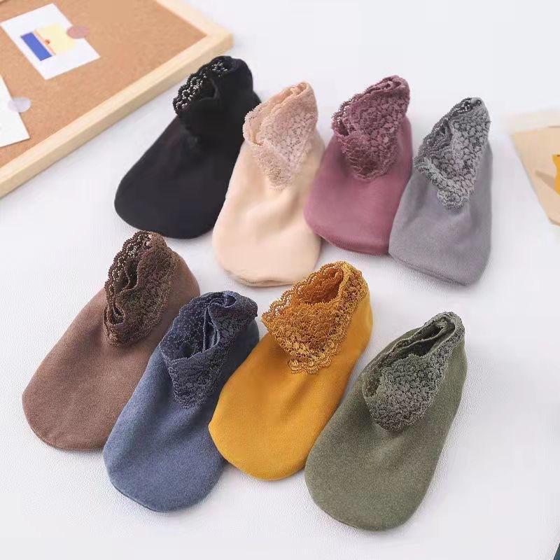 1 Pair Fashion Velvet Floor Socks Lace Autumn Polka Dot Non-slip Socks Versatile Solid Color Winter Warm Socks Casual Socks