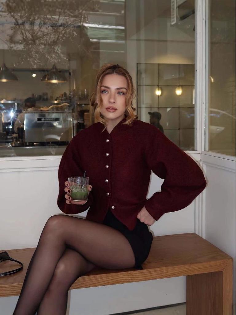 Burgundy Red Crew Neck Single-Breasted Short Coat: European & American Spring Fashion.