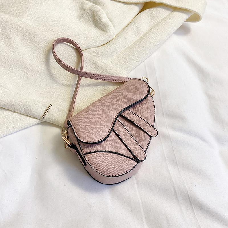Stylish Cross-border Shoulder Bag 2023 Summer Pure Color Pu Saddle Bag Wholesale