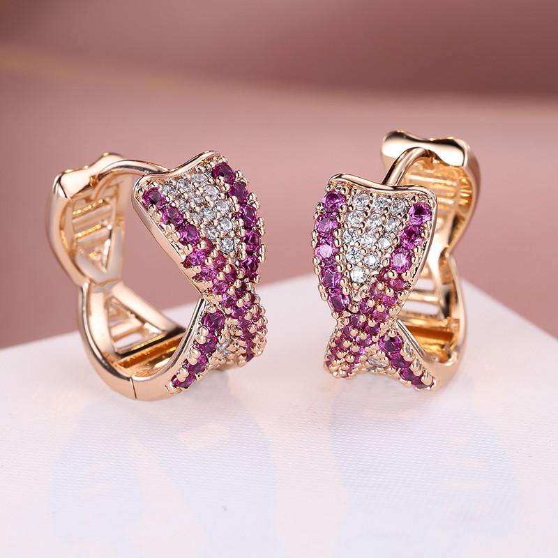 1 pár náušnic zlaté barvy s růžově červeným kamenem ve tvaru kříže, visací náušnice s háčkem, svatební šperky, dárky