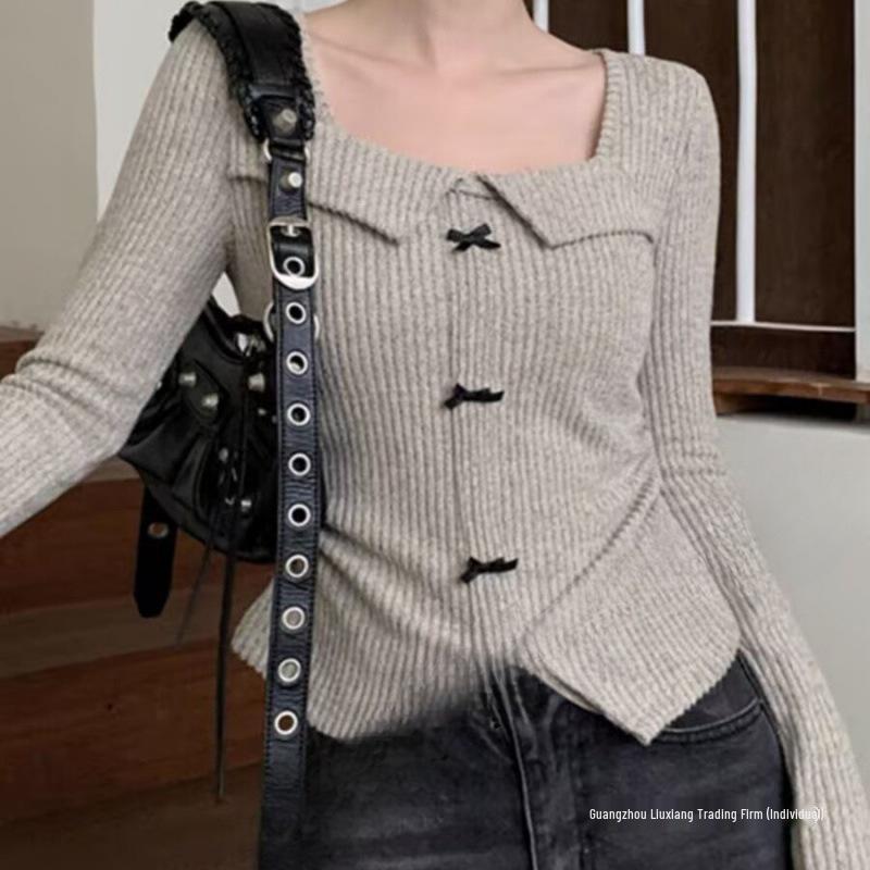 Korean Chic Long-Sleeved Knit Top for Women - Slimming Cropped Autumn/Winter Style