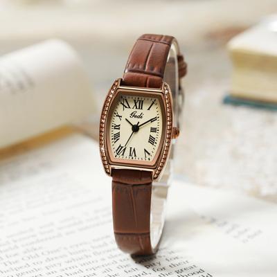 Vintage Roman Graduated Wine Barrel Plate Light Luxury High-End Bamboo Belt Quartz Watch