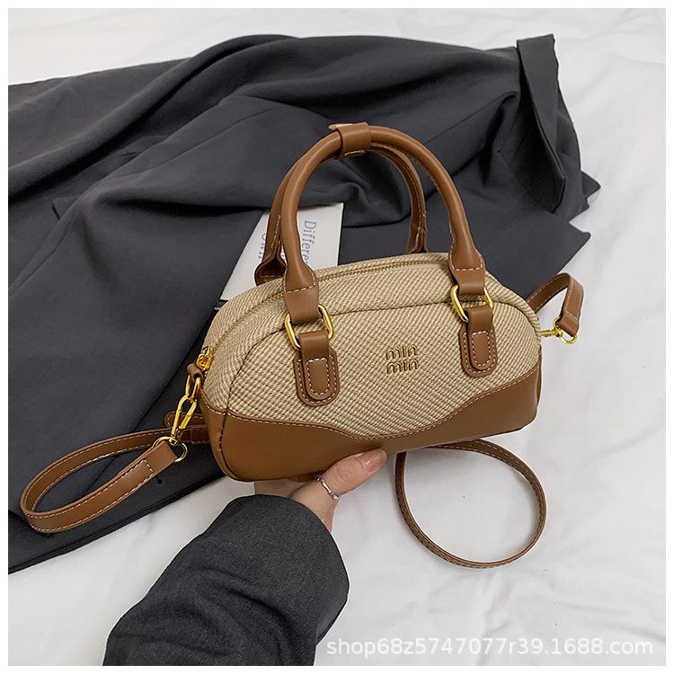 This year's popular super hot portable bowling bag women's 2025 spring new high-end one-shoulder crossbody bag