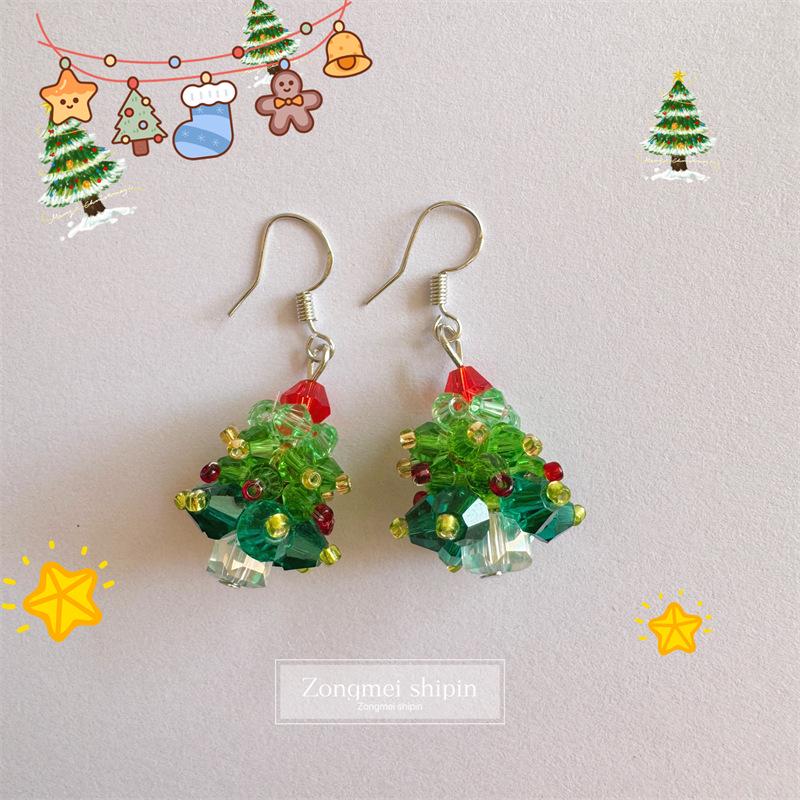 3D Christmas Tree Earrings with Red Bow - Heavy Beaded Crystal Ear Clips, Hand-Woven Holiday Accessories