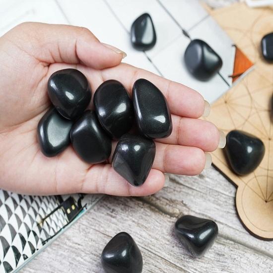 Black Agate Tumbled Stones, Reiki Chakra Healing Decorative Pebble, Vase Fillers Tumble Stone For Jewellery, Gift Item 13 Pieces Set, 20 Mm