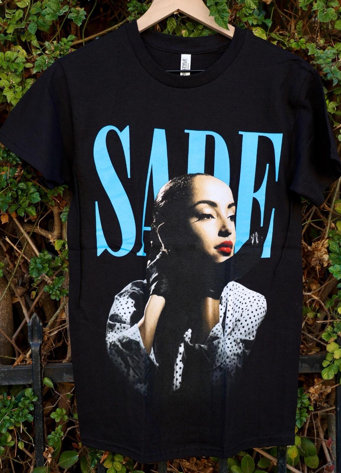 Футболка Sade Adu L