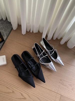 Fashion Pointed Toe Women Pumps 2024 New Arrivals Fashion Dress Shoes Thin Mid Heels Silver Black Office Party Pumps Cross Bandage Shoes