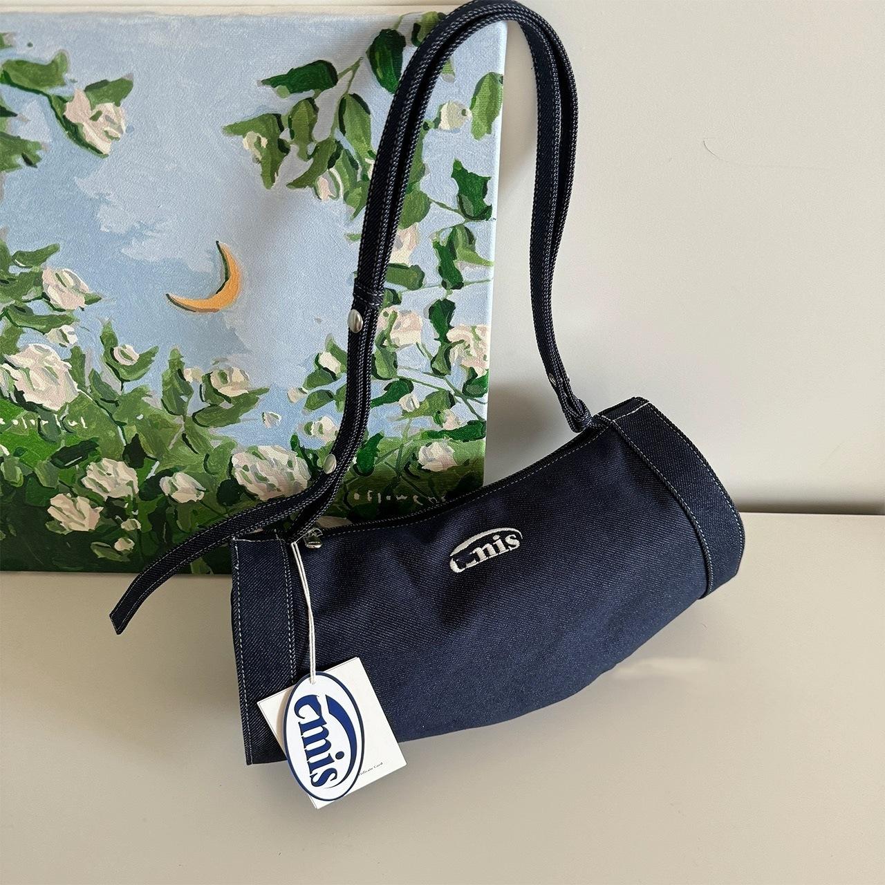 

Новая круглая бочка джинсовая на плечо портативная легкая роскошь французская повседневная простая спортивная сумка джинсовый синий