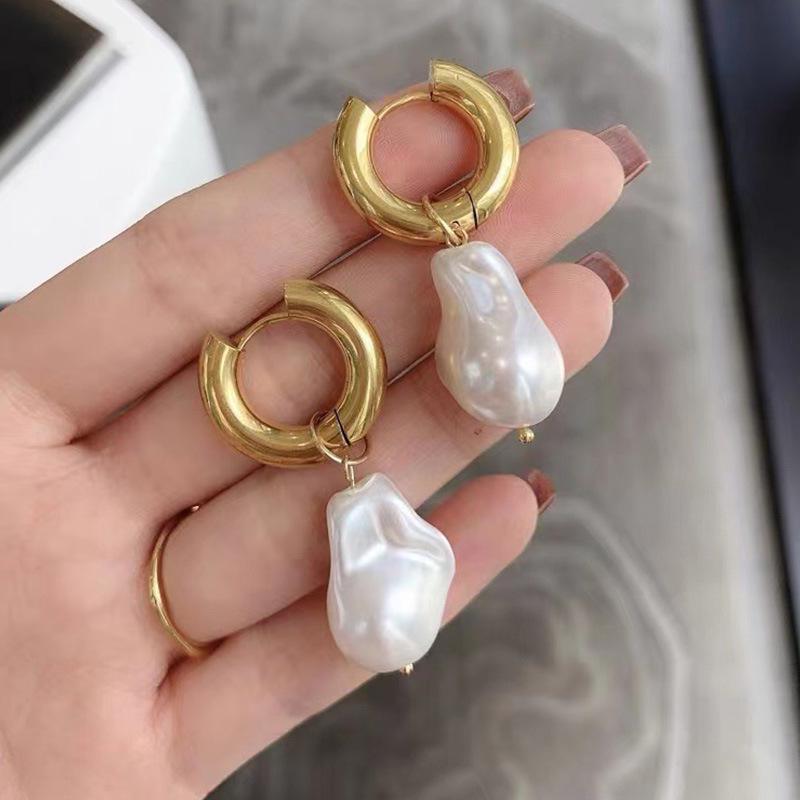 Trendy Irregular Pearl Earrings: European & American Retro Luxe Ear Hoops & Cuffs