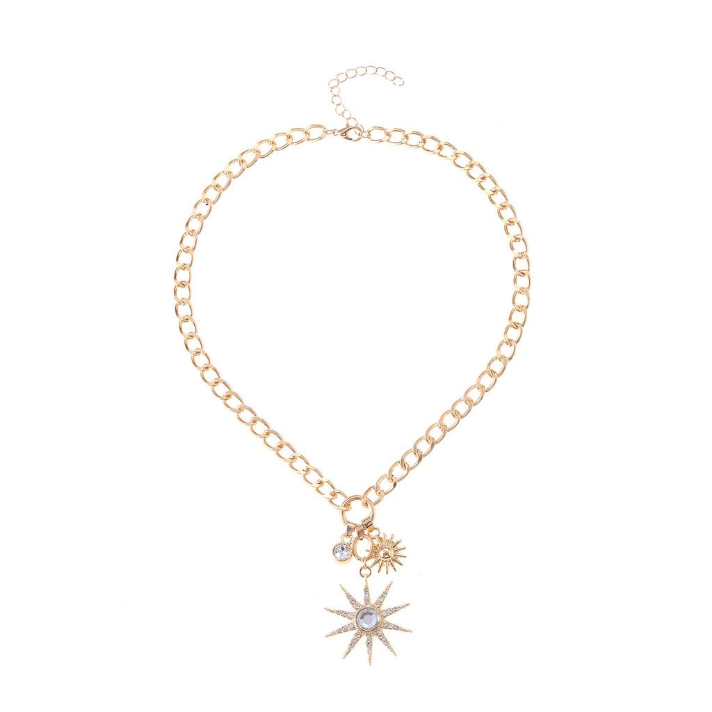 Summer Sun Pendant Necklace For Women With Geometric Zinc Alloy Chain