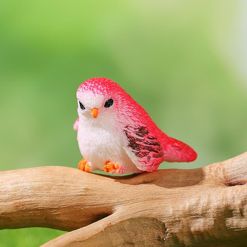 Moss Micro Landscape Succulent Accessories: Cute Cartoon Bird Resin Figurine for Gardening
