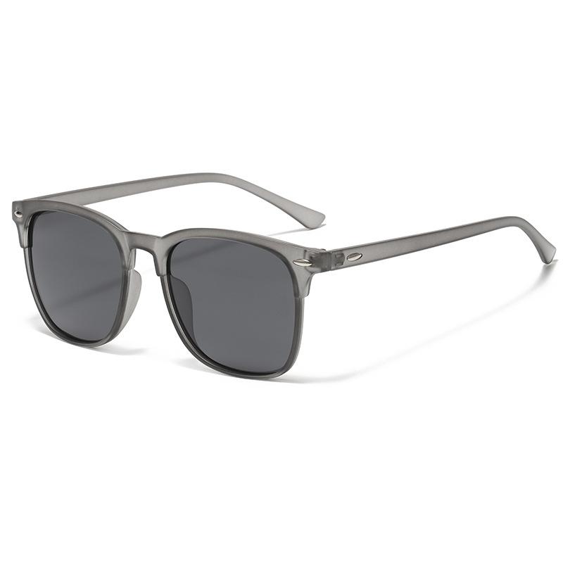 Designer Sunglasses for Men Women UV400 Protection Classic Square Driving Shades Gafas De Sol