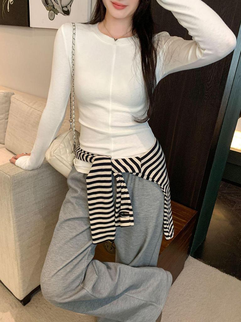 Women's Slim Fit Round Neck Long Sleeve White T-Shirt - Autumn/Winter 2025