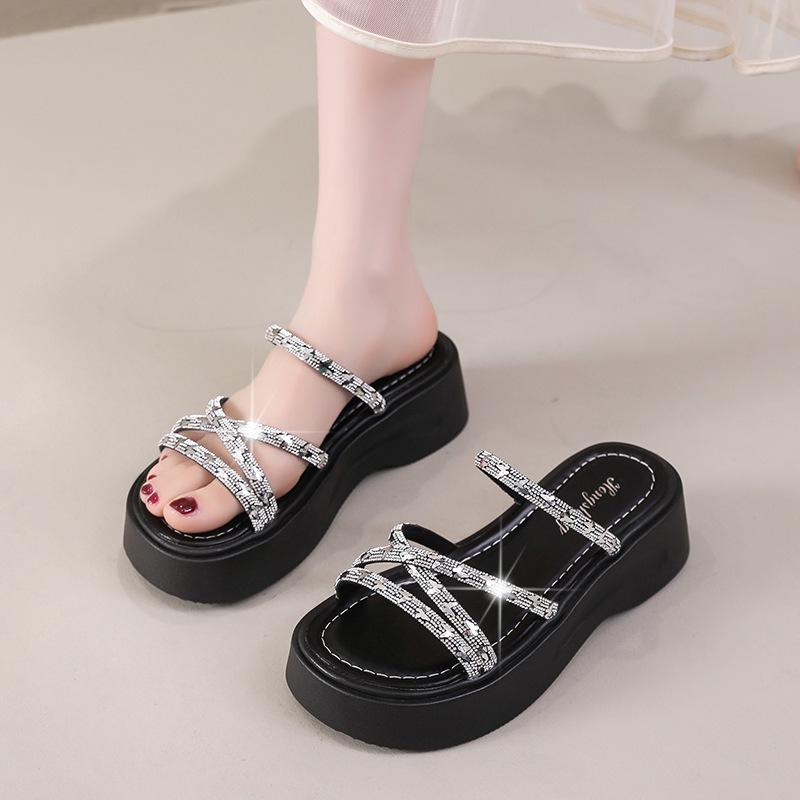 2025 Summer New Thick Bottom with Diamond Slippers Fashionable Internet Celebrity Heightening Slippers Small Cool Slippers