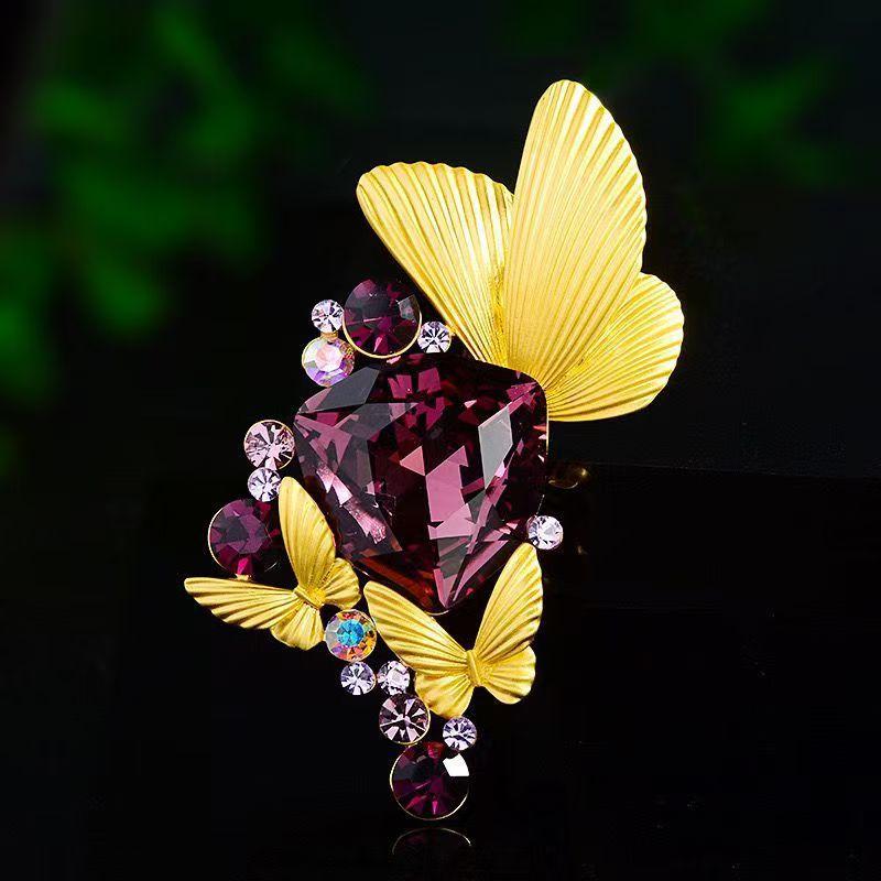 Модная брошь-бабочка с крупным кристаллом, античный золотистый, персонализированный цветок на грудь, модный OL-стиль, принцессинская булавка Purple