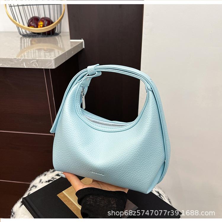 Dumpling Bag Women 2025 New Fashion Versatile Handbag Texture Versatile Casual Messenger Bag Fashion Crescent Bag Tide