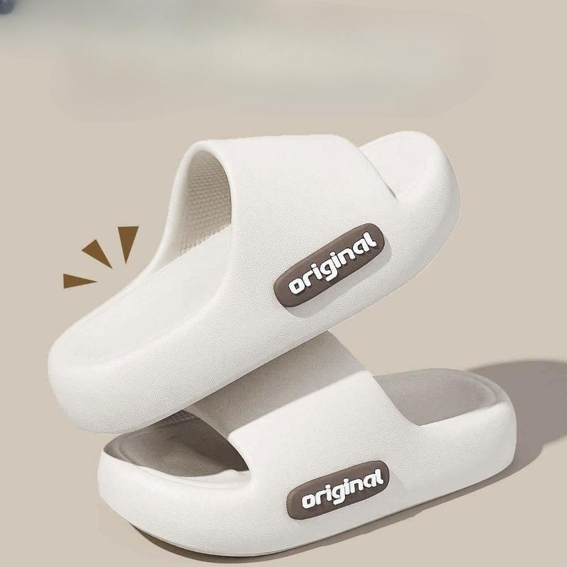 Tragen Sie Schuhe mit dicken Sohlen, die sich anfühlen, als würde man auf Kacke treten, und tragen Sie sowohl drinnen als auch draußen geräuschlose und rutschfeste Flip-Flops.