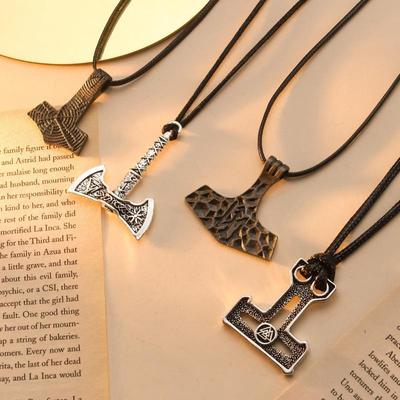 Martello di Thor Rune Vichinga Ascia da Battaglia Ciondolo Collana Catena Lunga Retro per Maglione