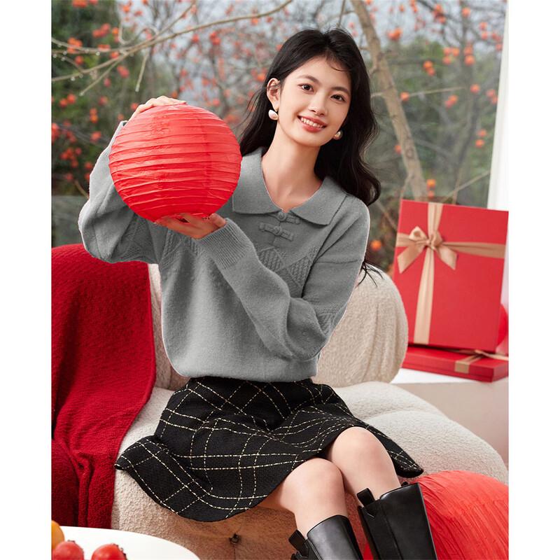 Women's Doll Collar Knitted Sweater