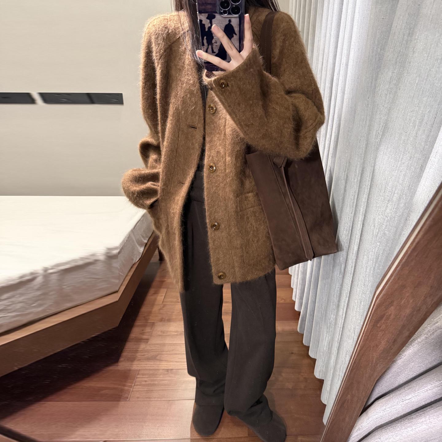 Petite Women s Woolen Coat: Unique Korean Style, Thick Winter 2025 Edition L with Dust Bag + Hanger