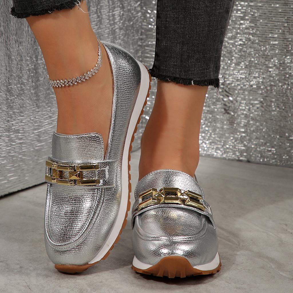 Fashion Women's Chain Decor Platform Loafers Fashion Gold Silver PU Leather Flats Shoes Woman Lightweight Slip On Casual Shoes Plus Size