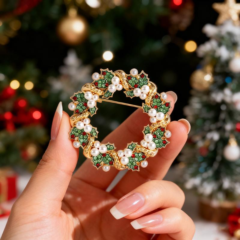 Fashion Luxury Floral Wreath Christmas Series Brooches Women Shirt Coat Accessories Gifts