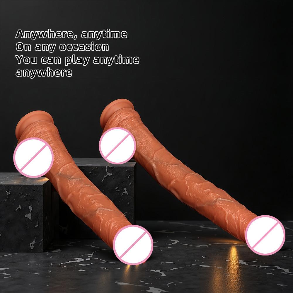 Super Large and Ultra Long Silicone Simulated Dildo Female Masturbator Penetrates Deep Into The Anus with A Large Anal Plug