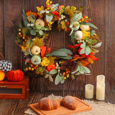 Decoração de casa – Flores e coroas artificiais