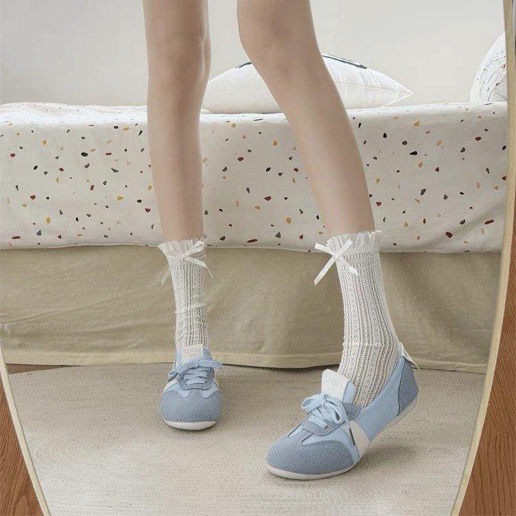 Französische Ballettschuhe Damen flach 2024 Herbst neue Schnürschuhe atmungsaktiv Ein-Pedal weiße Schuhe Mode Einzelschuhe