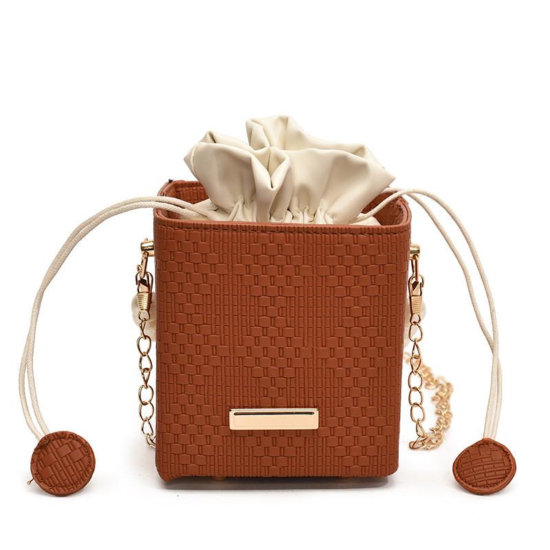 Fashionable Minimalist Small Shoulder Bag For Women Trendy Autumn Style In Black Brown White Pink And Khaki